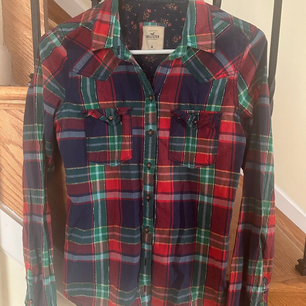 Hollister Shirt Size Medium